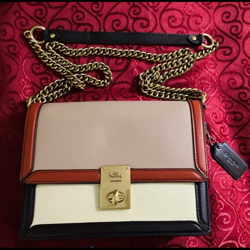 EUC Coach Hutton Shoulder Bag in colorblock taupe and ginger, brass